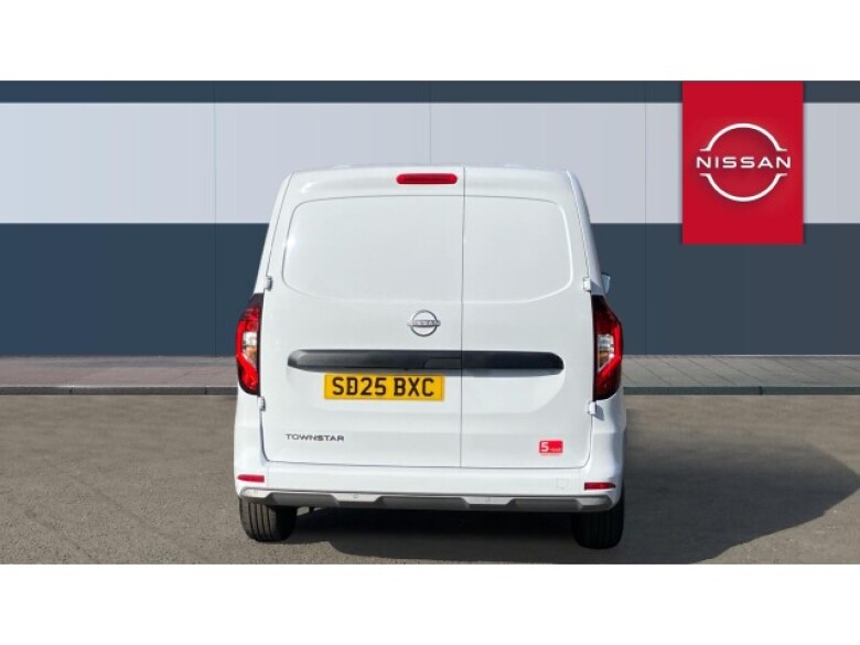 Nissan Townstar L1 Petrol 1.3 Tekna Van